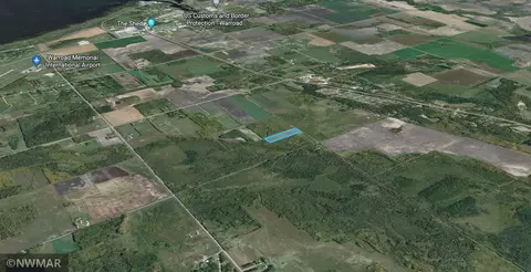 360 Th St, Warroad, MN 56763