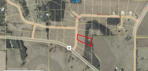 735 Magoo Rd, Hudson, WI 54016