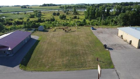 818 W 5th St, Morris, MN 56267