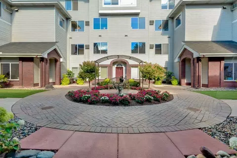 7520 Edinborough Way #2316, Edina, MN 55435