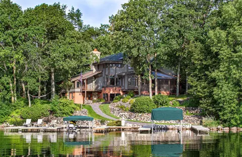 35126 W Shore Dr, Crosslake, MN 56442