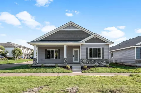 831 11th Ave SW, Cambridge, MN 55008