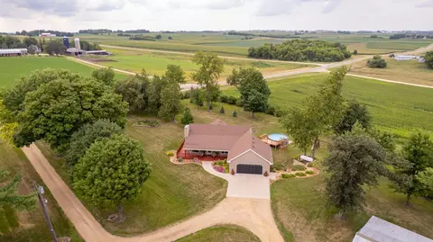 63638 County Road 7, Mazeppa, MN 55956