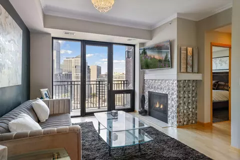500 E Grant St #2304, Minneapolis, MN 55404