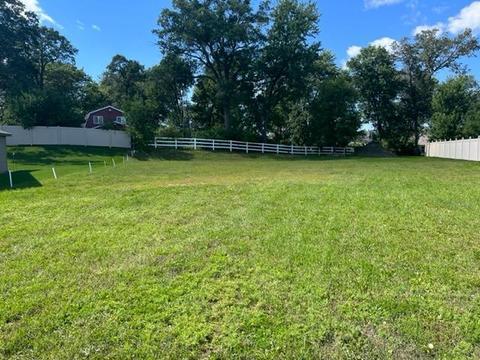 629 18th St NW, Sauk Rapids, MN 56379