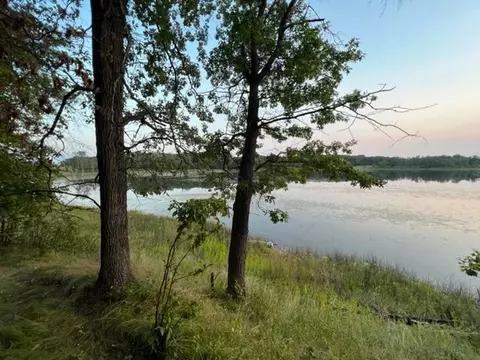 6 Stony Hills Dr, Perham, MN 56573