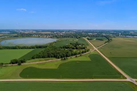 1 Nn County Road 33, Norwood Young America, MN 55368