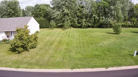 1041 3rd Ave NE, Milaca, MN 56353