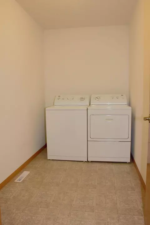 1768 Talon Trl, Eagan, MN 55122 photo 19