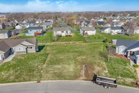 341 Bluebill St, Baldwin, WI 54002
