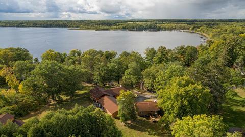 9365 Lindroth Ln, Brainerd, MN 56401