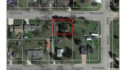 603 Evergreen Ave, Olivia, MN 56277