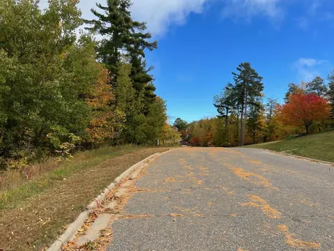 704 S 5th St, Walker, MN 56484