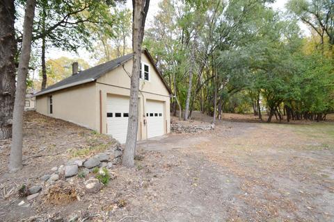 2105 Hopkins Xrd, Minnetonka, MN 55305