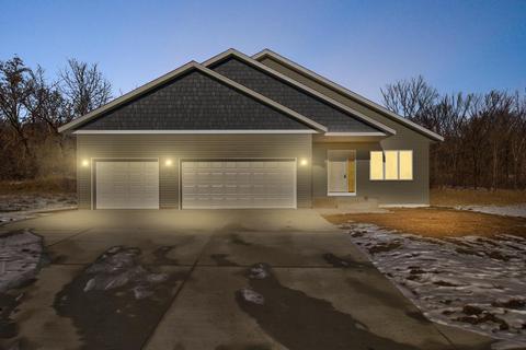 1412 Bethel Ct, Faribault, MN 55021