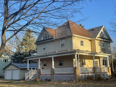200 Hollett St, Tracy, MN 56175