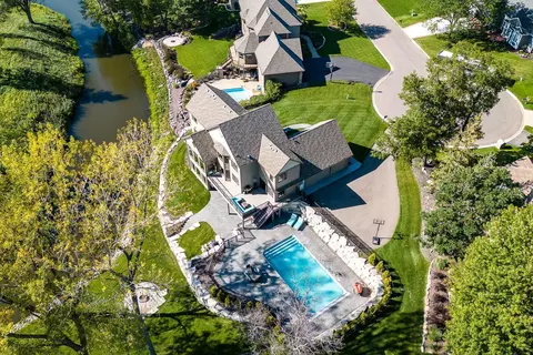 17720 Layton Ct, Lakeville, MN 55044