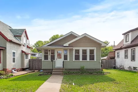 747 Pierce St NE, Minneapolis, MN 55413
