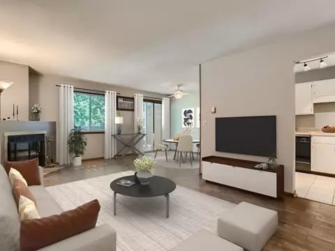 7600 157th St W #209, Apple Valley, MN 55124