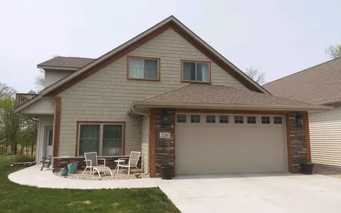 2186 Shady Ln, Detroit Lakes, MN 56501