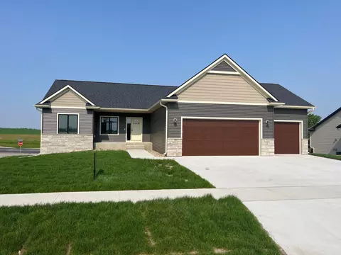 837 Grand Ridge Dr NE, Byron, MN 55920