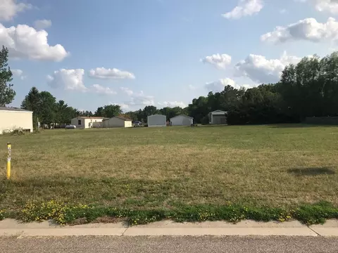 446 N 1st Ave, Miltona, MN 56354