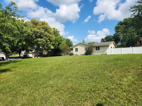 tbd 1 Tbd 2 Lakewood Ave, Albert Lea, MN 56007