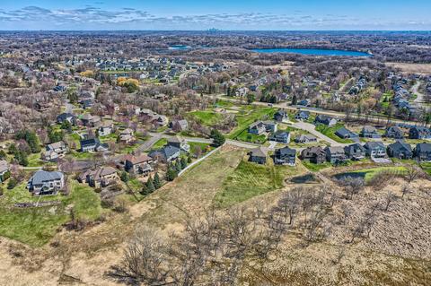 7500 Fawn Hill Rd, Chanhassen, MN 55317