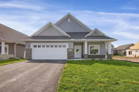 6750 Ivywood Ave, Lino Lakes, MN 55014