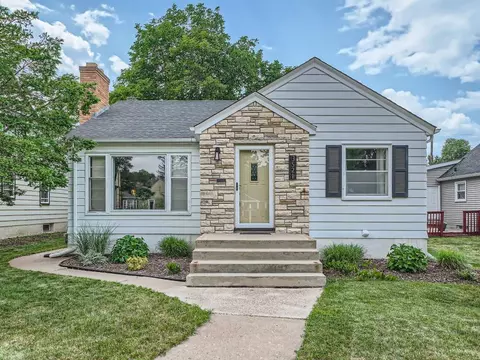 3521 Washburn Ave N, Minneapolis, MN 55412