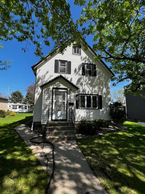 418 7th Ave, Madison, MN 56256