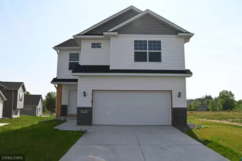 995 45th Ave N E, Saint Cloud, MN 56304 photo 2
