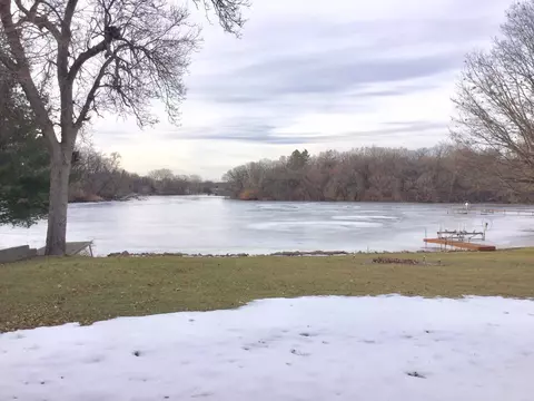 1825 Brookside Cir, Albert Lea, MN 56007 photo 3