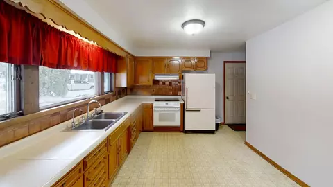 1825 Brookside Cir, Albert Lea, MN 56007 photo 13