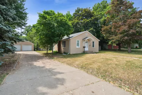 620 Polk St, Anoka, MN 55303
