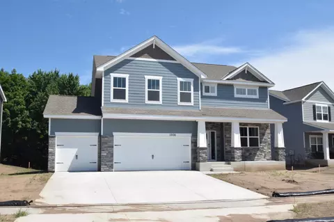 13106 Bauer Dr N, Champlin, MN 55316