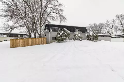3758 Conroy Trl, Inver Grove Heights, MN 55076