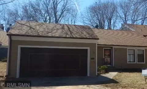 9307 Nesbitt Rd, Bloomington, MN 55437