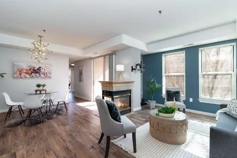 615 N 1st St #301, Minneapolis, MN 55401