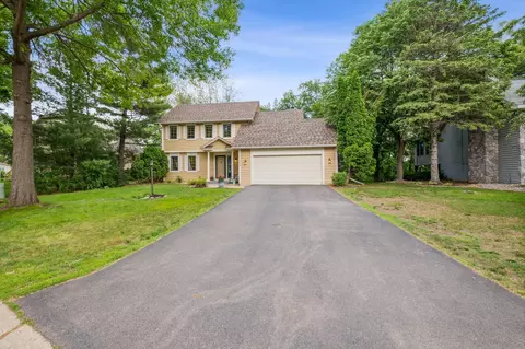 7733 74th St S, Cottage Grove, MN 55016