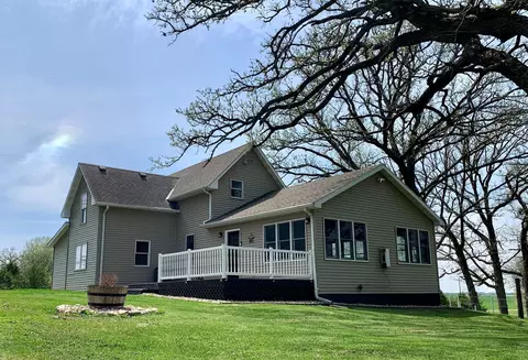 25994 705th Ave, Alden, MN 56009