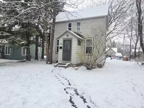 724 NW 3rd Ave, Grand Rapids, MN 55744
