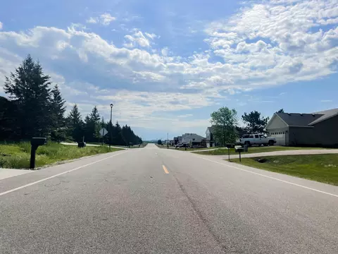 1960 Long Prairie Ln, Detroit Lakes, MN 56501