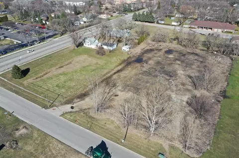 1209 7th St SE, Willmar, MN 56201 photo 3