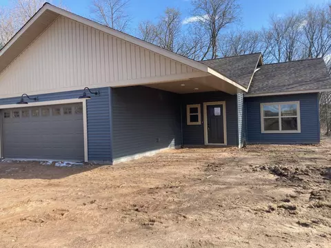 13136 410th St, North Branch, MN 55056