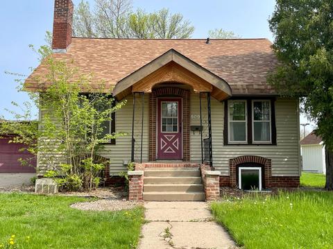 509 E 2nd St, Redwood Falls, MN 56283