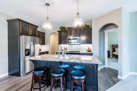 1117 115th Cir NE, Blaine, MN 55434