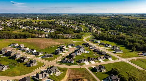 1680 Shannon Oaks Blvd NE, Rochester, MN 55906