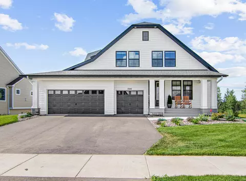 5936 131st St N, Hugo, MN 55038