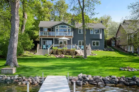 5964 Sunset Rd, Mound, MN 55364